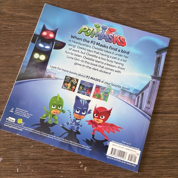 Pj Masks Owlet gets a pet paperback book - Picture 2 of 3